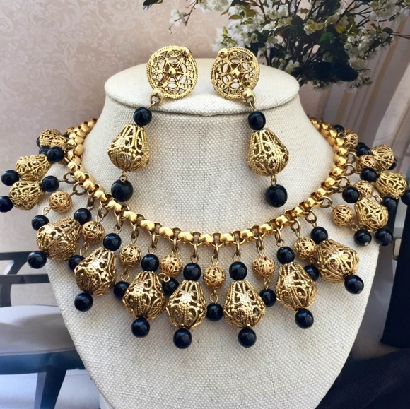 Les Bernard Jewelry - Vintage  Les Bernard Necklace Earrings Set filigree motif